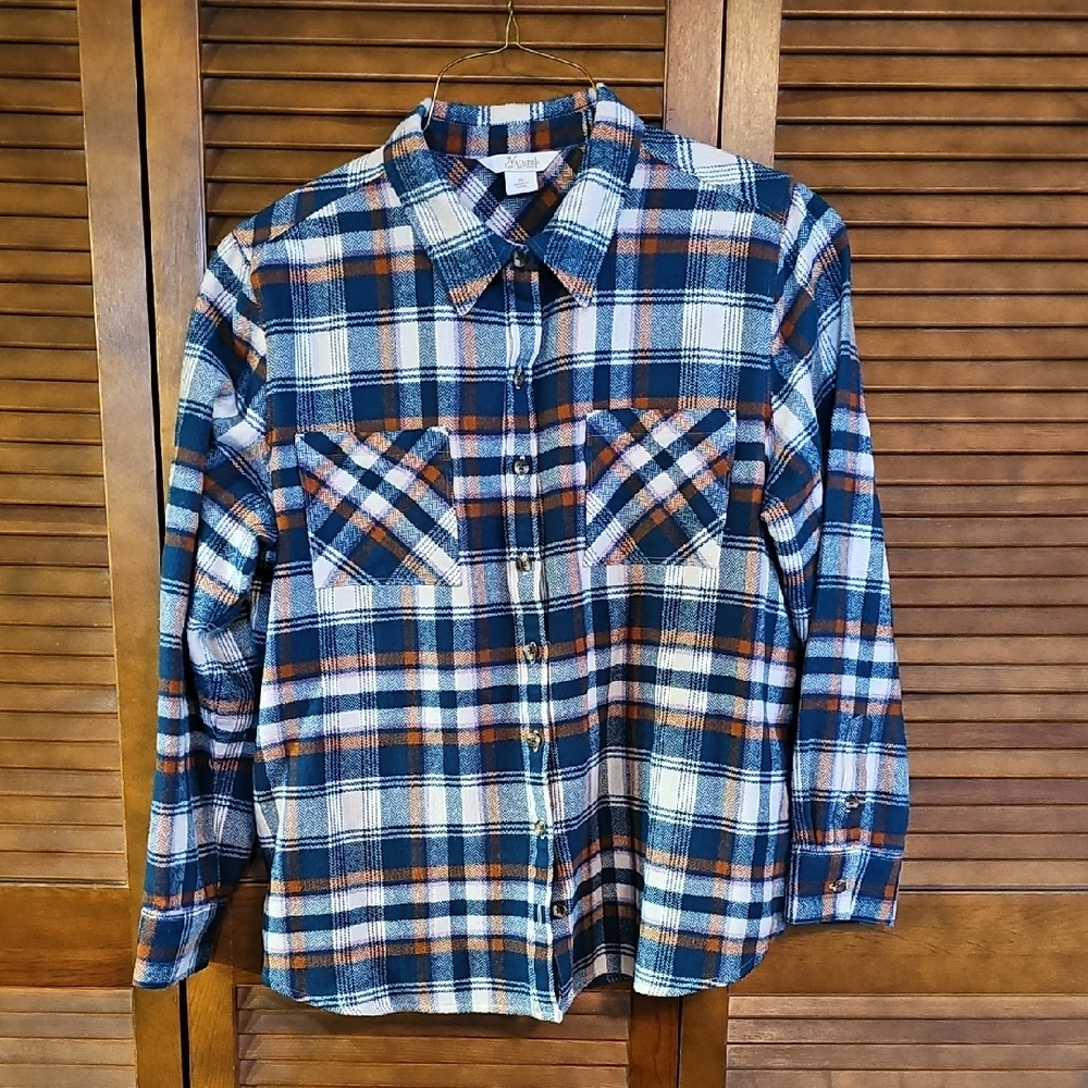Natural Reflections Blue and Brown Plaid Button-Down Shirt